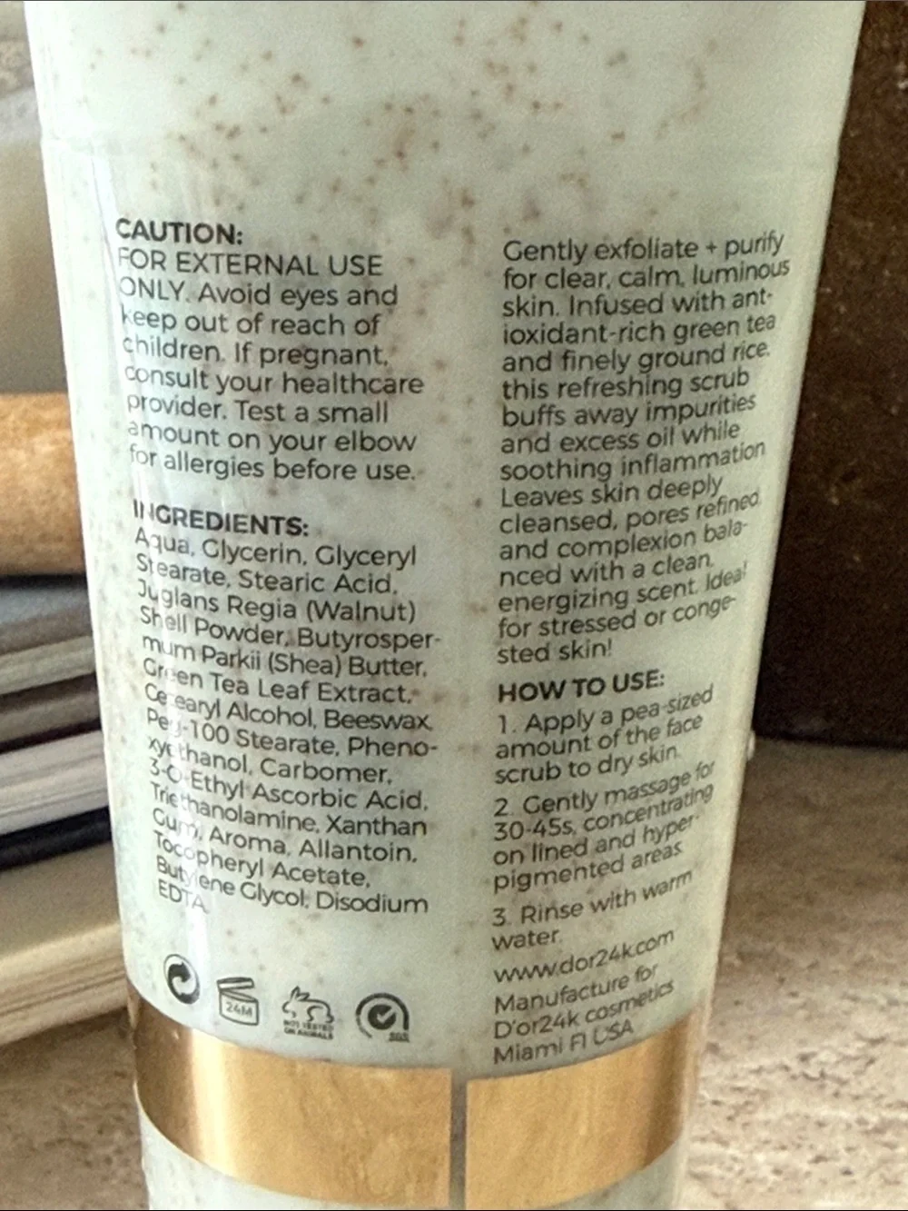 D'OR24K Green Tea Facial Scrub - Revitalizing All Skin Types clarifying New